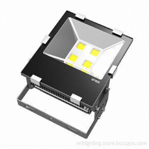 IP65 150W High-lumen Outdoor COB LED Floodlight